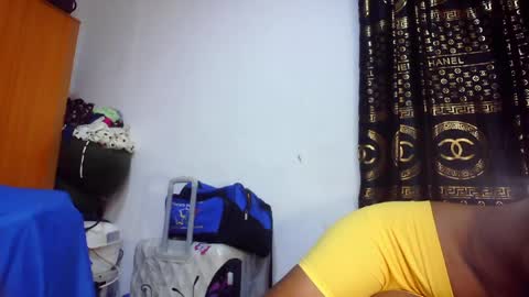 sweet_ebonycum online show from August 4, 12:19 pm