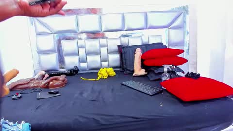 Sara online show from December 14, 3:01 am