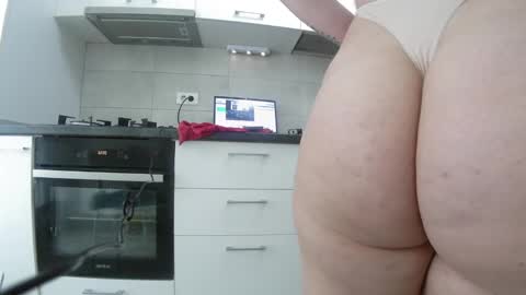           online show from January 9, 10:52 am