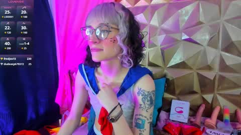  emmili  online show from February 23, 3:18 pm