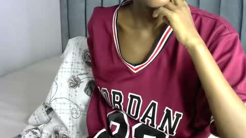 sweet_freaky online show from January 15, 5:56 am