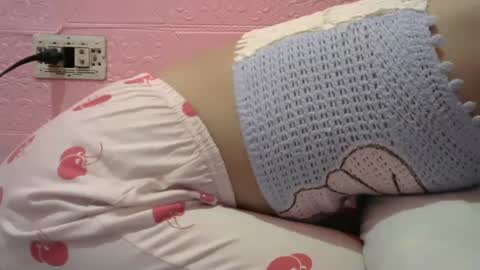 Snapshot of sweet_gamella chatting on February 25, 1:28 pm Gael online show from February 25, 1:28 pm