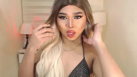 Slutty Shannel online show from February 17, 8:15 pm