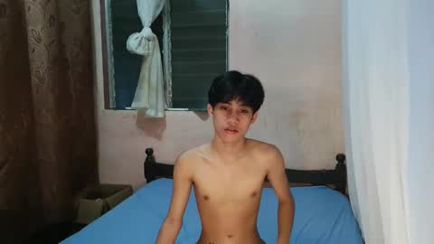 Snapshot of sweet_jassx chatting on March 12, 9:26 am Sweet jassxxx online show from March 12, 9:26 am