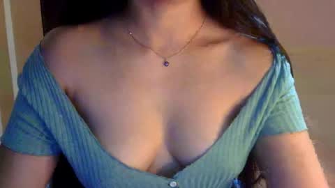 sweet_kanchi online show from May 16, 10:52 pm