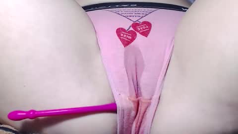 Kitten online show from November 13, 6:01 am