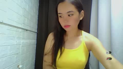 Snapshot of sweet_laika chatting on October 8, 4:32 am LAIKA online show from October 8, 4:32 am