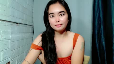 LAIKA online show from May 31, 6:09 pm