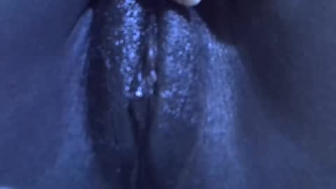 Snapshot of sweet_leen2 chatting on March 3, 9:26 am Leen online show from March 3, 9:26 am