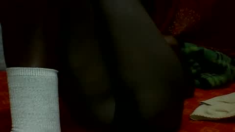 Snapshot of sweet_leen256 chatting on January 16, 1:36 pm sweet_leen256 online show from January 16, 1:36 pm