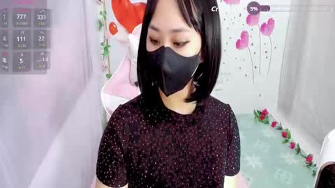 Lily online show from November 19, 2:00 am