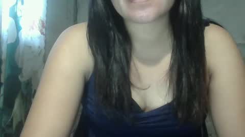 Snapshot of sweet_lily0613 chatting on February 5, 11:39 pm sweet_lily0613 online show from February 5, 11:39 pm