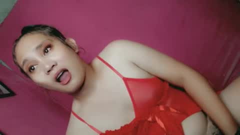 SWEET LOVE online show from January 2, 1:19 pm