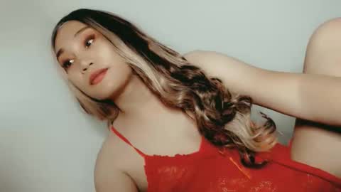 SWEET LOVE online show from April 14, 9:26 am