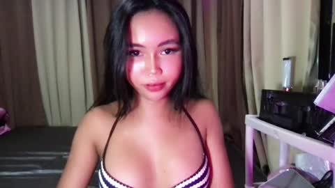 Maleia online show from July 23, 1:58 am