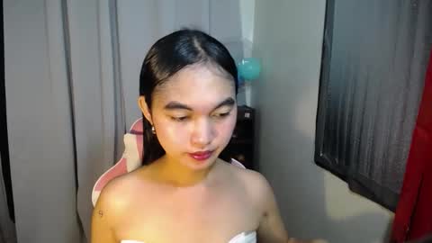 Snapshot of sweet_mariax chatting on February 5, 9:04 am Maria Stella online show from February 5, 9:04 am