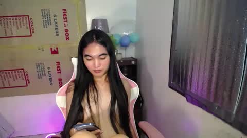 Snapshot of sweet_mariax chatting on February 21, 8:16 pm Maria Stella online show from February 21, 8:16 pm