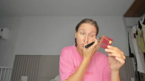 Sofi online show from April 12, 3:44 am