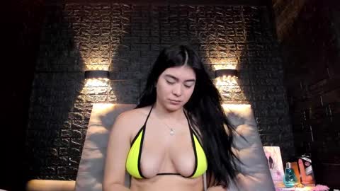 Snapshot of sweet_moniicaa chatting on January 30, 10:19 am Monica online show from January 30, 10:19 am