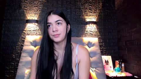 Snapshot of sweet_moniicaa chatting on February 7, 10:19 am Monica online show from February 7, 10:19 am