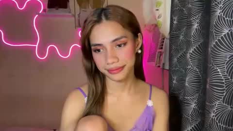 Snapshot of sweet_nikki03 chatting on September 29, 8:35 pm sweet_nikki03 online show from September 29, 8:35 pm