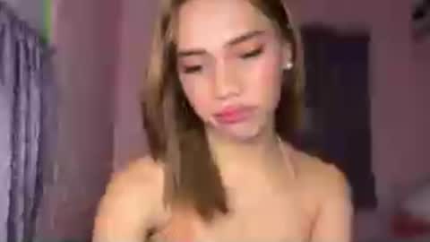 Snapshot of sweet_nikki03 chatting on June 29, 1:00 pm sweet_nikki03 online show from June 29, 1:00 pm