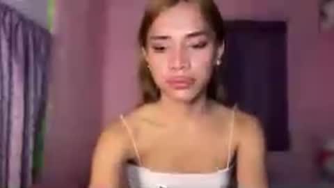 Snapshot of sweet_nikki03 chatting on July 3, 9:27 am sweet_nikki03 online show from July 3, 9:27 am