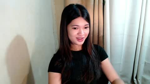 sweet_nylia online show from July 23, 5:33 pm