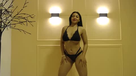 My name is Catalina. Please say hello I like to chat with you. If you have requests please use tip online show from December 10, 1:54 am