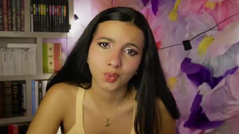 Snapshot of sweet_olivia1 chatting on July 14, 1:30 am Olivia Diaz OnlyFans olivia diaz online show from July 14, 1:30 am