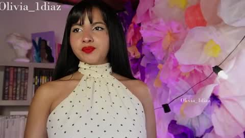 Snapshot of sweet_olivia1 chatting on July 25, 10:18 pm Olivia Diaz OnlyFans olivia diaz online show from July 25, 10:18 pm