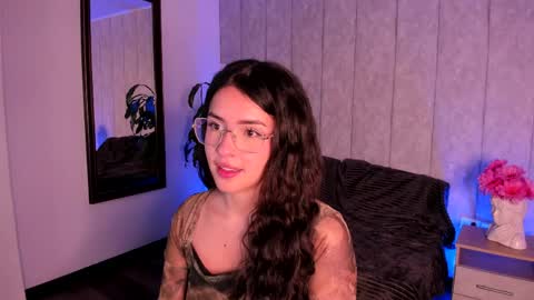 Snapshot of sweet_pay_ chatting on May 21, 12:12 pm Sweet online show from May 21, 12:12 pm