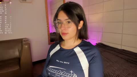 Snapshot of sweet_pay_ chatting on June 22, 2:03 pm Sweet online show from June 22, 2:03 pm