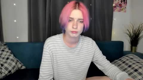 kira online show from September 15, 8:42 pm