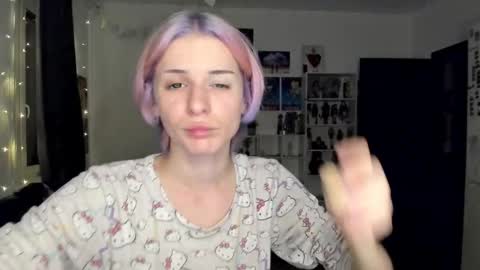 kira online show from October 22, 9:58 pm