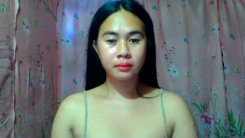Snapshot of sweet_polly222 chatting on August 4, 7:22 am POLLY online show from August 4, 7:22 am