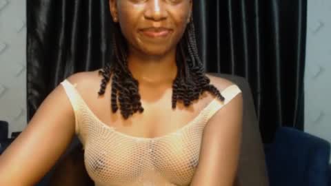 Snapshot of sweet_puna chatting on February 24, 7:00 am Nancy online show from February 24, 7:00 am