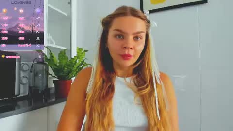 Sabina online show from July 4, 6:41 am