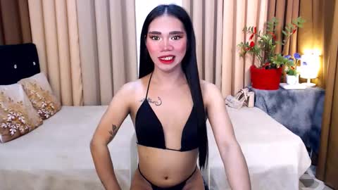 sweet_sabrina12 online show from January 17, 8:13 am