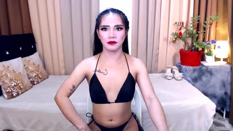 sweet_sabrina12 online show from January 21, 2:11 am