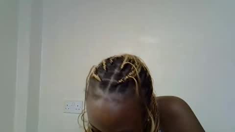 Elina online show from December 19, 5:47 am