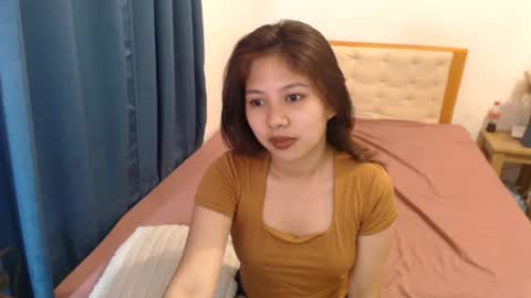 Snapshot of sweet_scarletxx chatting on July 2, 12:54 am scarlet online show from July 2, 12:54 am