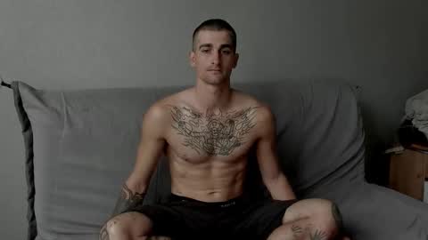 sweet_smith8 online show from September 30, 7:35 am