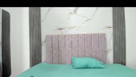 Snapshot of sweet_sofi20 chatting on May 19, 2:34 pm sweet_sofi20 online show from May 19, 2:34 pm