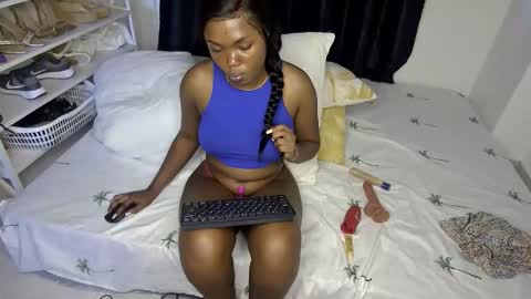 Nina online show from November 21, 11:31 am