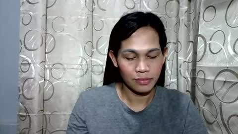 Snapshot of sweet_squirtxxxx chatting on June 29, 5:13 pm HI IM MONA AND IM YOUR NEXT WIFE online show from June 29, 5:13 pm