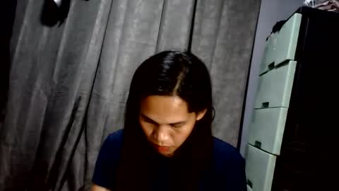 Snapshot of sweet_squirtxxxx chatting on July 9, 2:48 am HI IM MONA AND IM YOUR NEXT WIFE online show from July 9, 2:48 am
