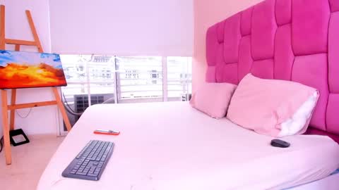 sweet_stacie online show from February 26, 2:25 pm