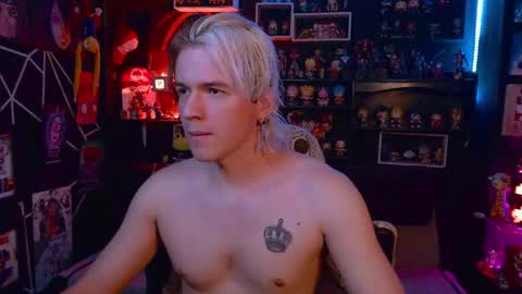 Snapshot of sweet_steve chatting on September 24, 2:04 am Matt online show from September 24, 2:04 am