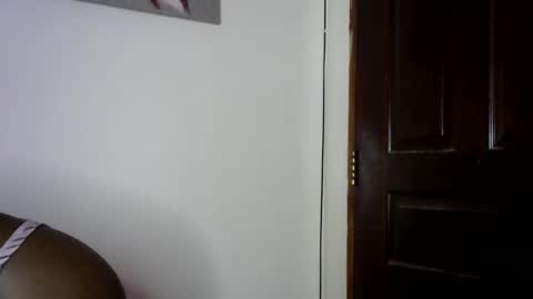 Snapshot of sweet_strawberina chatting on May 23, 9:46 am sweet_strawberina online show from May 23, 9:46 am